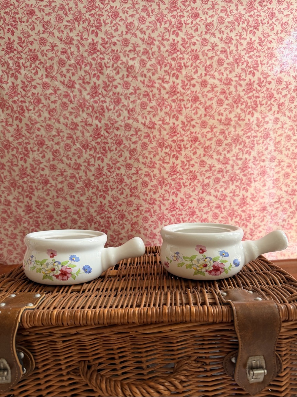 Vintage Pair of White Ceramic Handled Soup Bowls with Floral Print - Picture 1 of 1